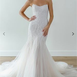 W.TOO by Watters Amaze wedding dress in Moscato size 00